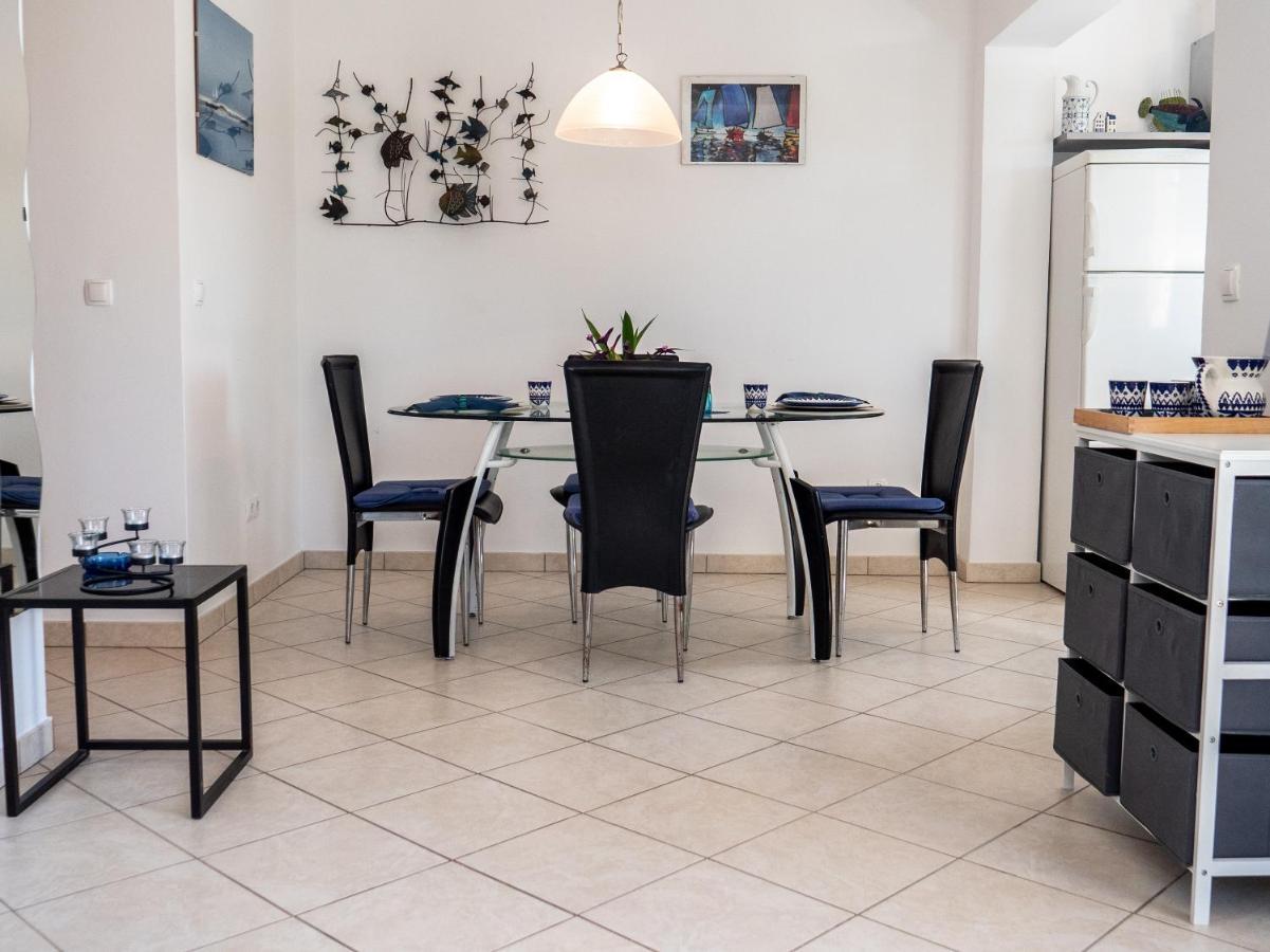 Apartment Branka ฮวาร์ ภายนอก รูปภาพ